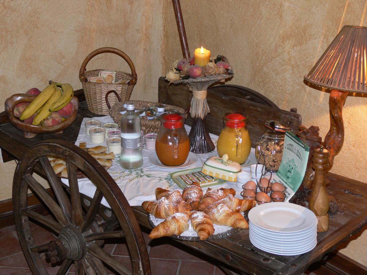 Il Cappellaio Matto Bed & Breakfast Montalto Ligure Exterior photo