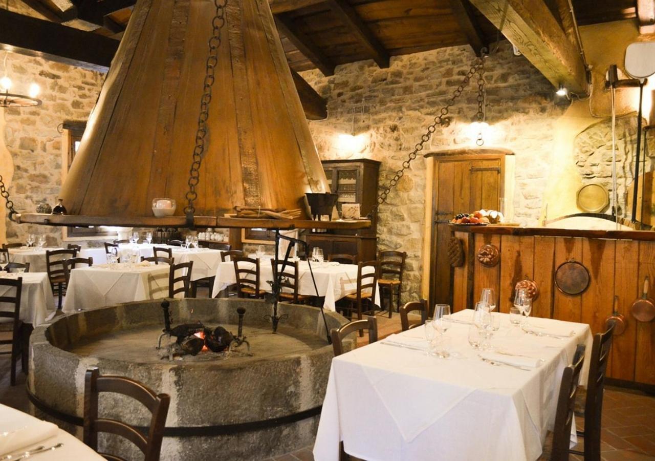 Il Cappellaio Matto Bed & Breakfast Montalto Ligure Exterior photo
