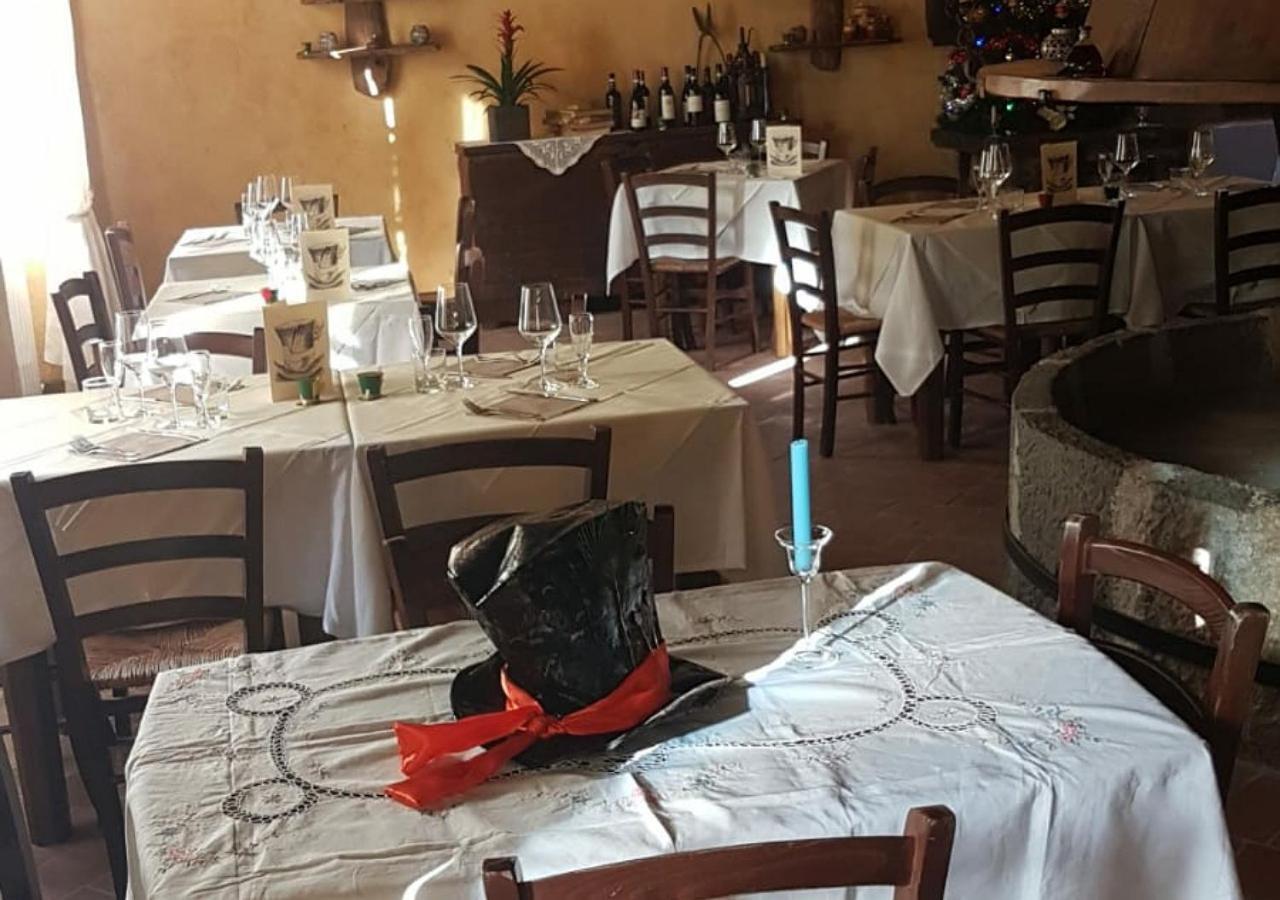 Il Cappellaio Matto Bed & Breakfast Montalto Ligure Exterior photo
